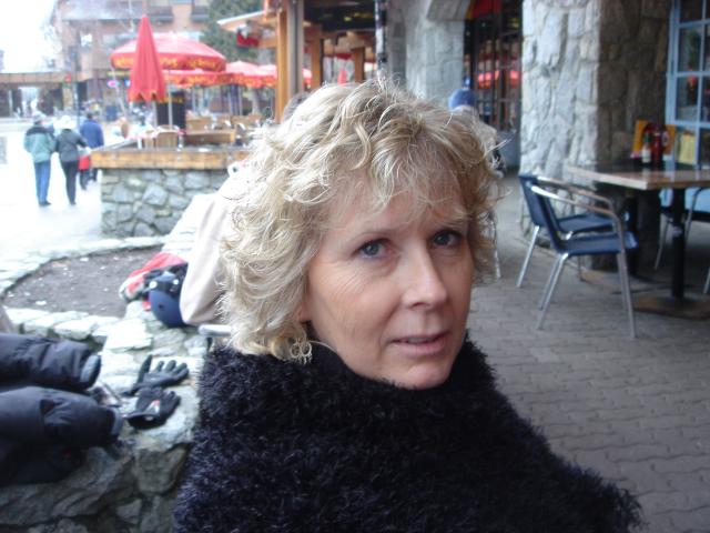 2004/12(Dec)/07(Whistler)/640x480_2004-12-15 14-59-01.JPG